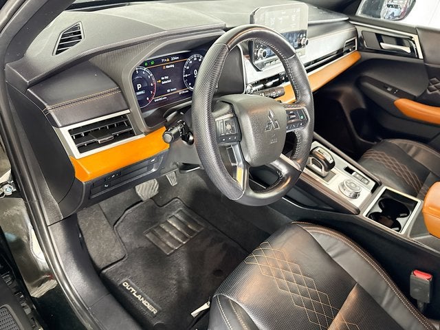 2023 Mitsubishi Outlander SEL