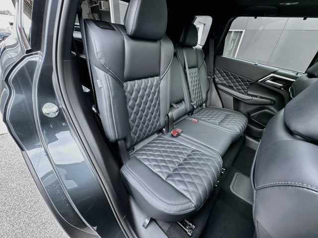 2026 Nissan Rogue Plug-In Hybrid Platinum