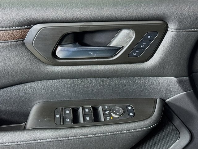 2025 Nissan Armada SL