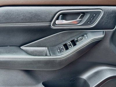 2022 Nissan Rogue Platinum
