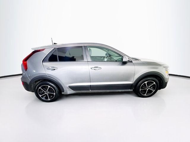 2024 Kia Niro LX