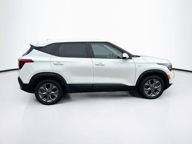 2024 Kia Seltos LX