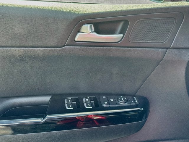 2022 Kia Sportage Nightfall