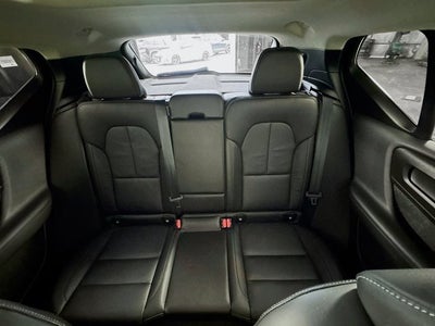 2023 Volvo XC40 Plus Dark Theme
